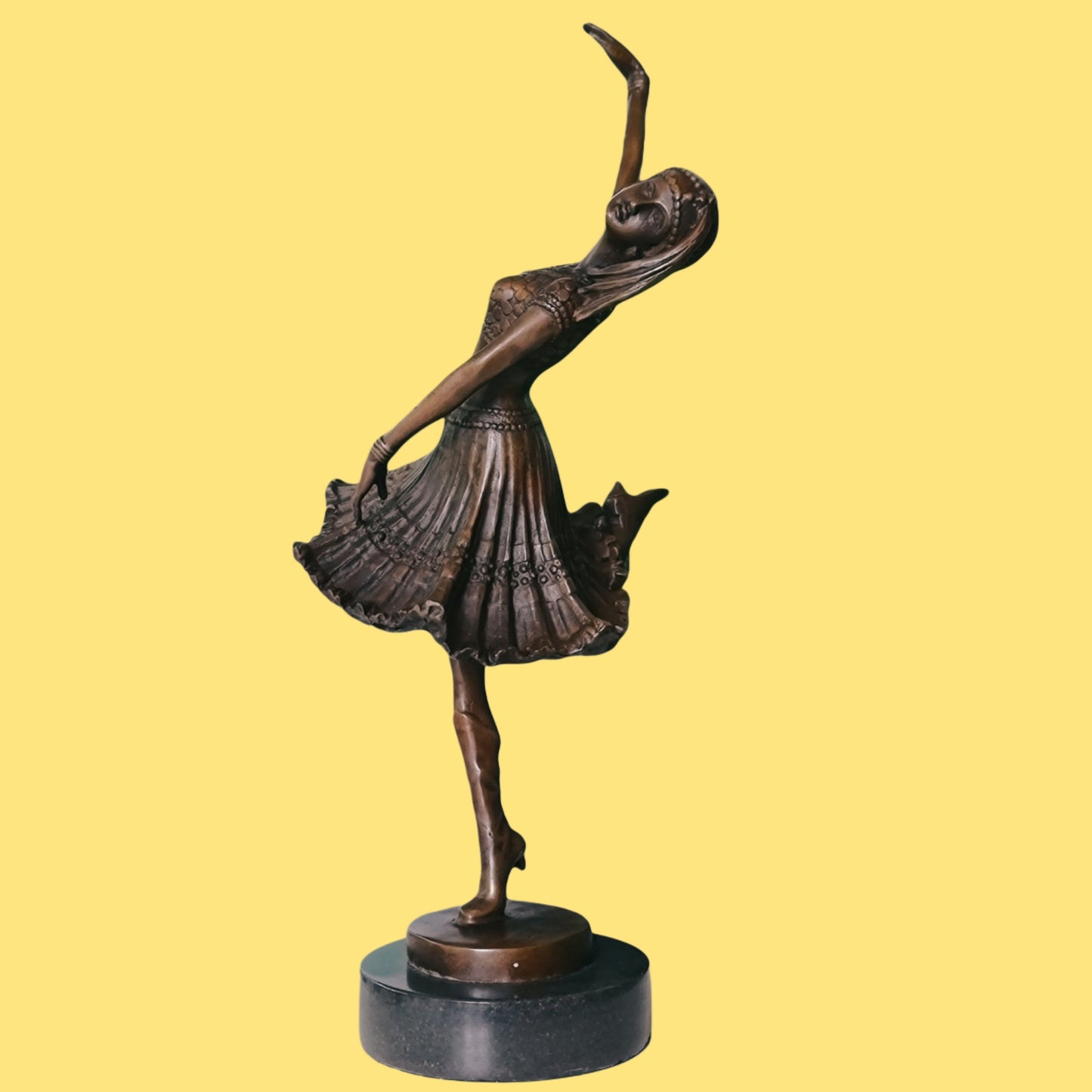 Toperkin Ballet Dancer sculpture