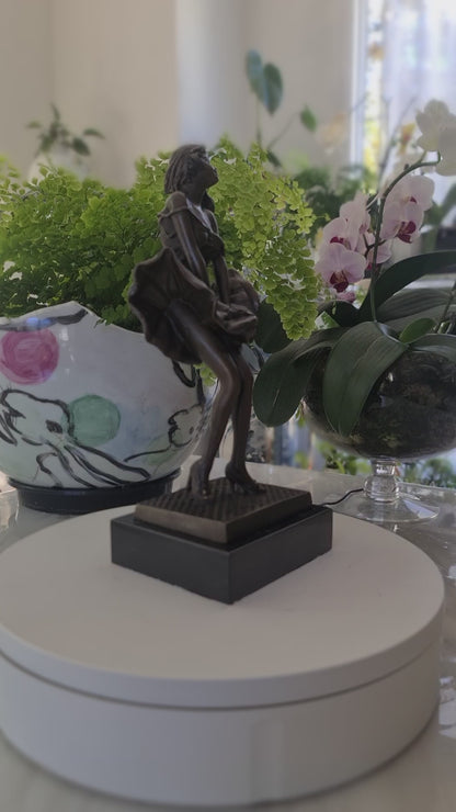Marilyn Monroe bronze Sculpture on marble top
