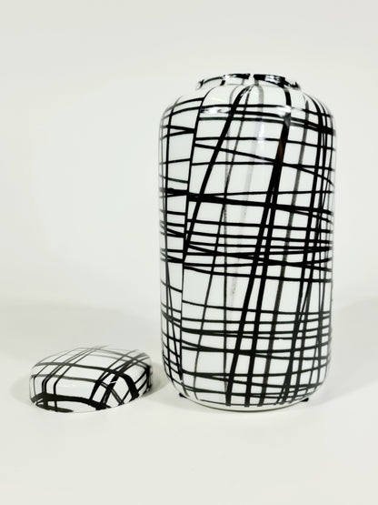 Large Hand Painted Graphic black & white Graphic pattern container