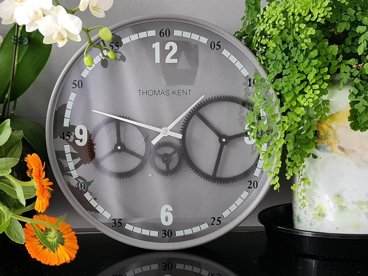 Thomas Kent 36 Cm Moving Gear Wall Clock