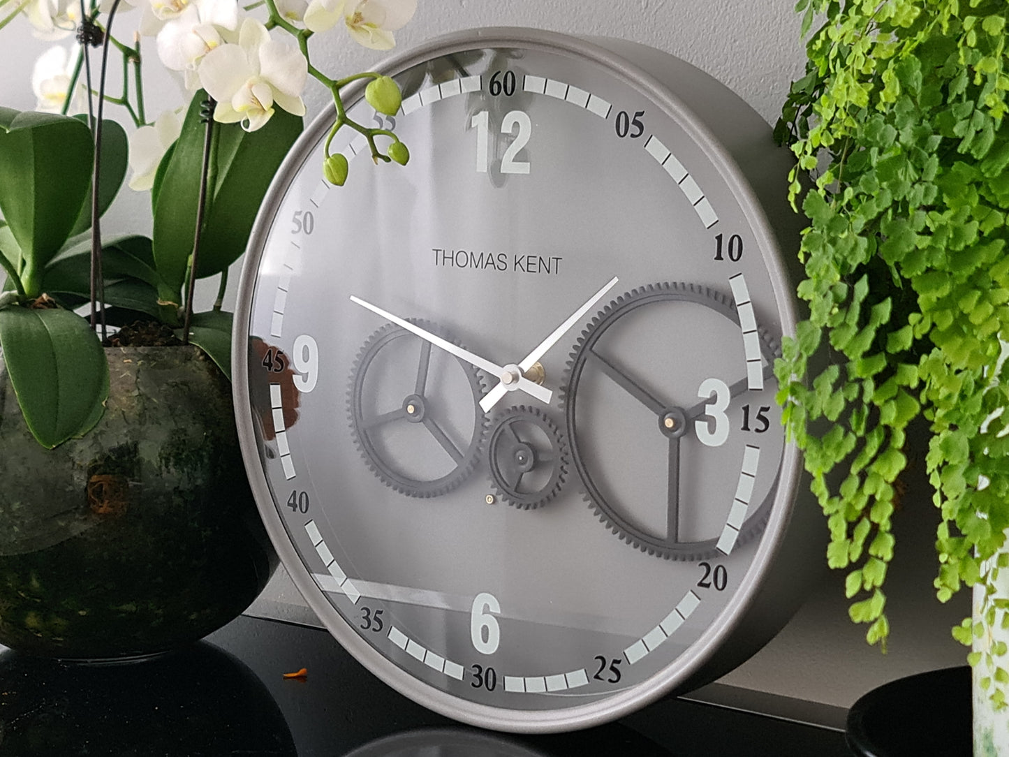 Thomas Kent 36 Cm Moving Gear Wall Clock