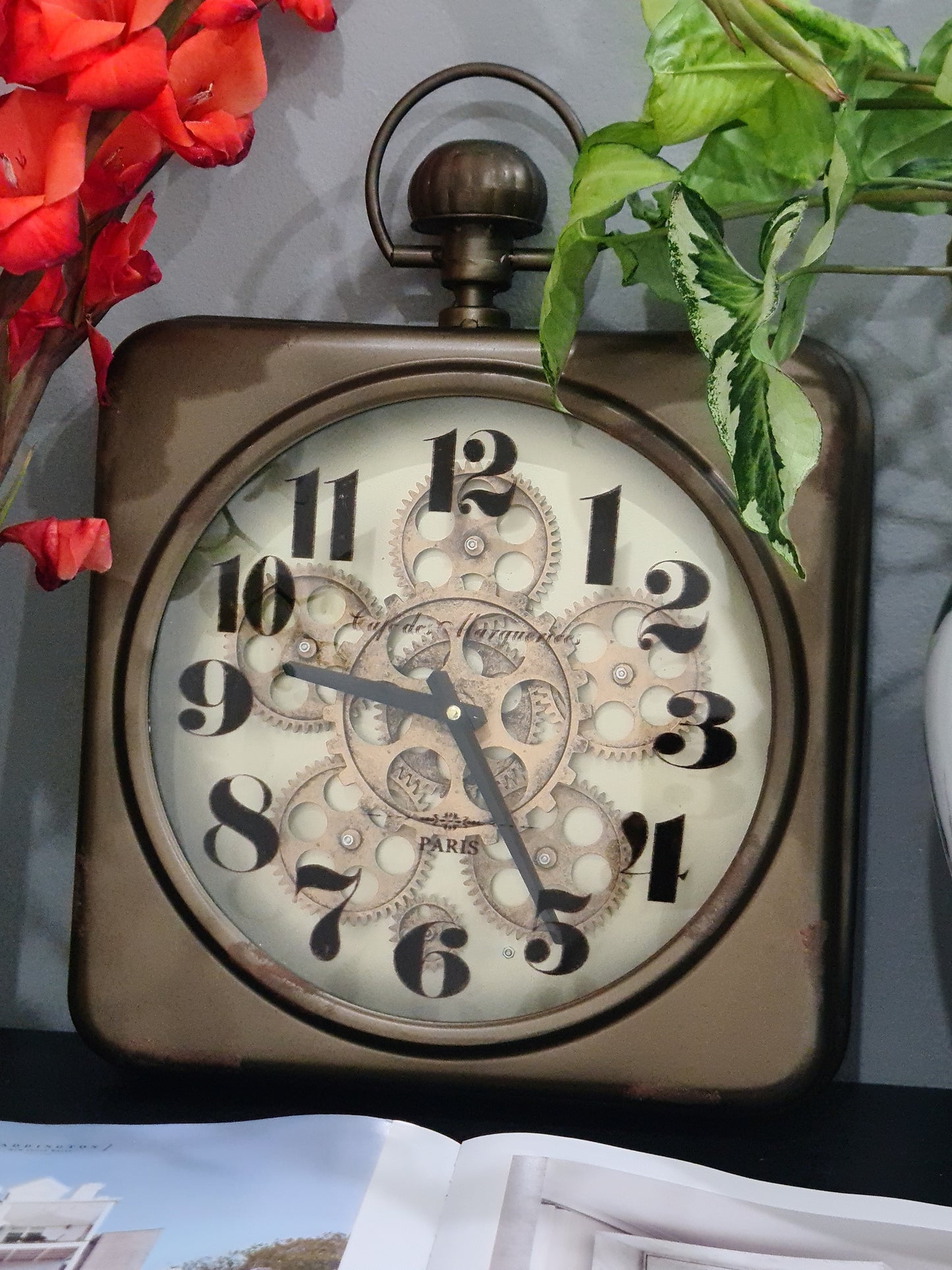 Vintage 46.5 Cm Rusty Brown Gear Wall Clock