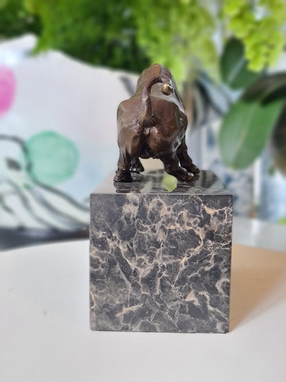  Bronze Statue Bull Fighting Sculpture on Marble Base