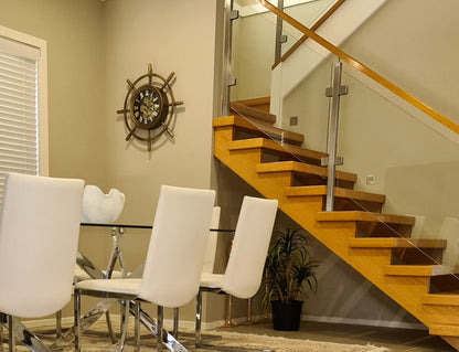 Golden Metal  Boat Wheel 68 Cm Roman Numeral Gear Moving Wall Clock