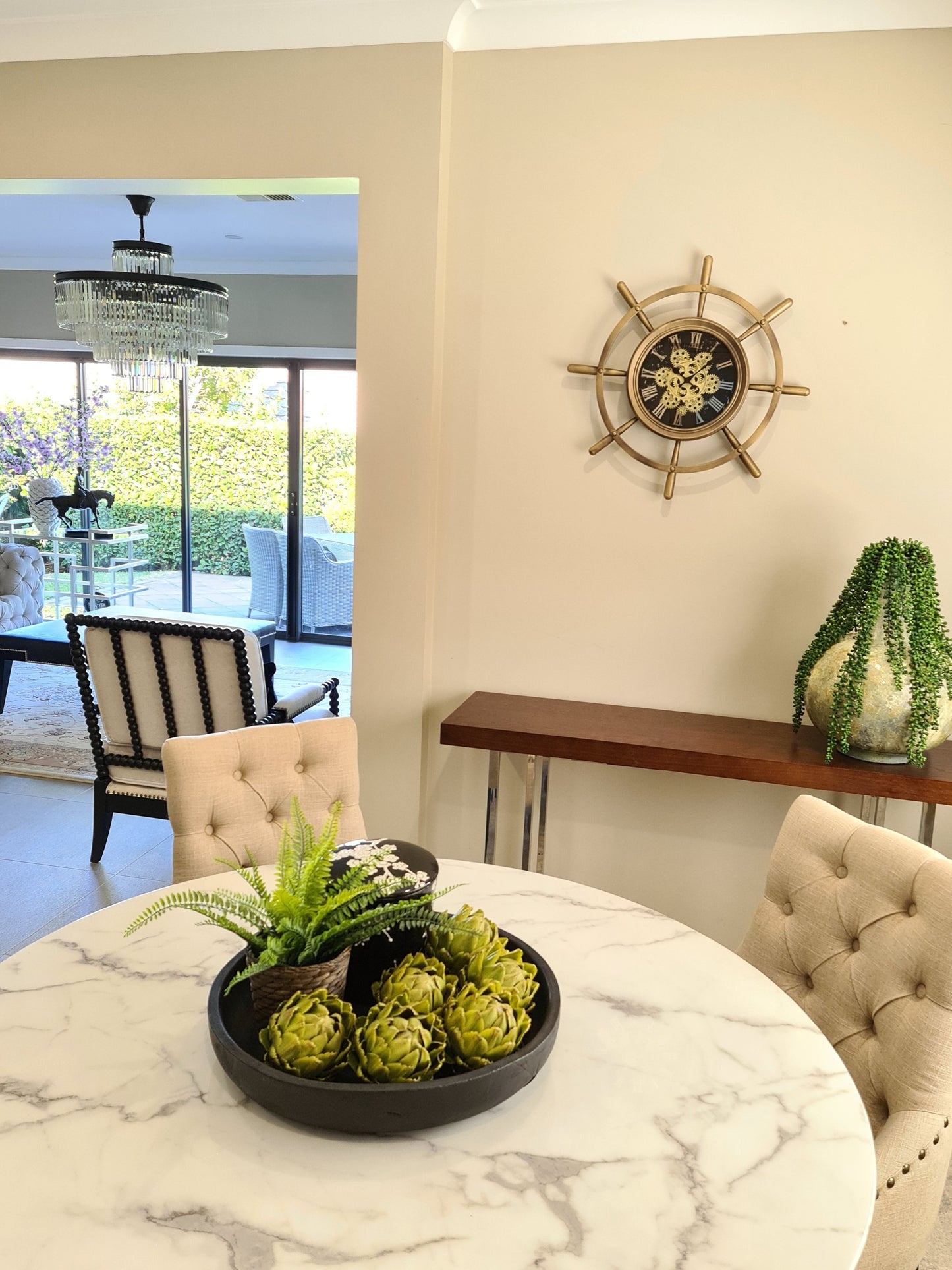 Golden Metal  Boat Wheel 68 Cm Roman Numeral Gear Moving Wall Clock