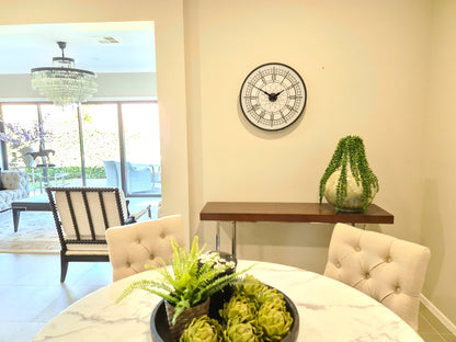 Big Ben 55 Cm Wall Clock with Black Hands/ Lamp clock