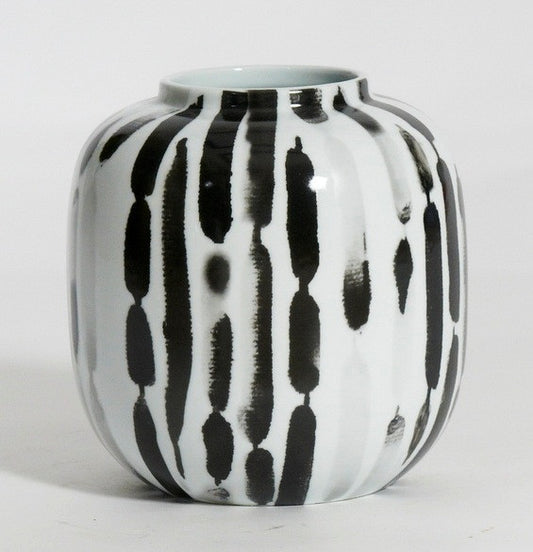 Hand painted-Black and White Vase with Vertical Pattern