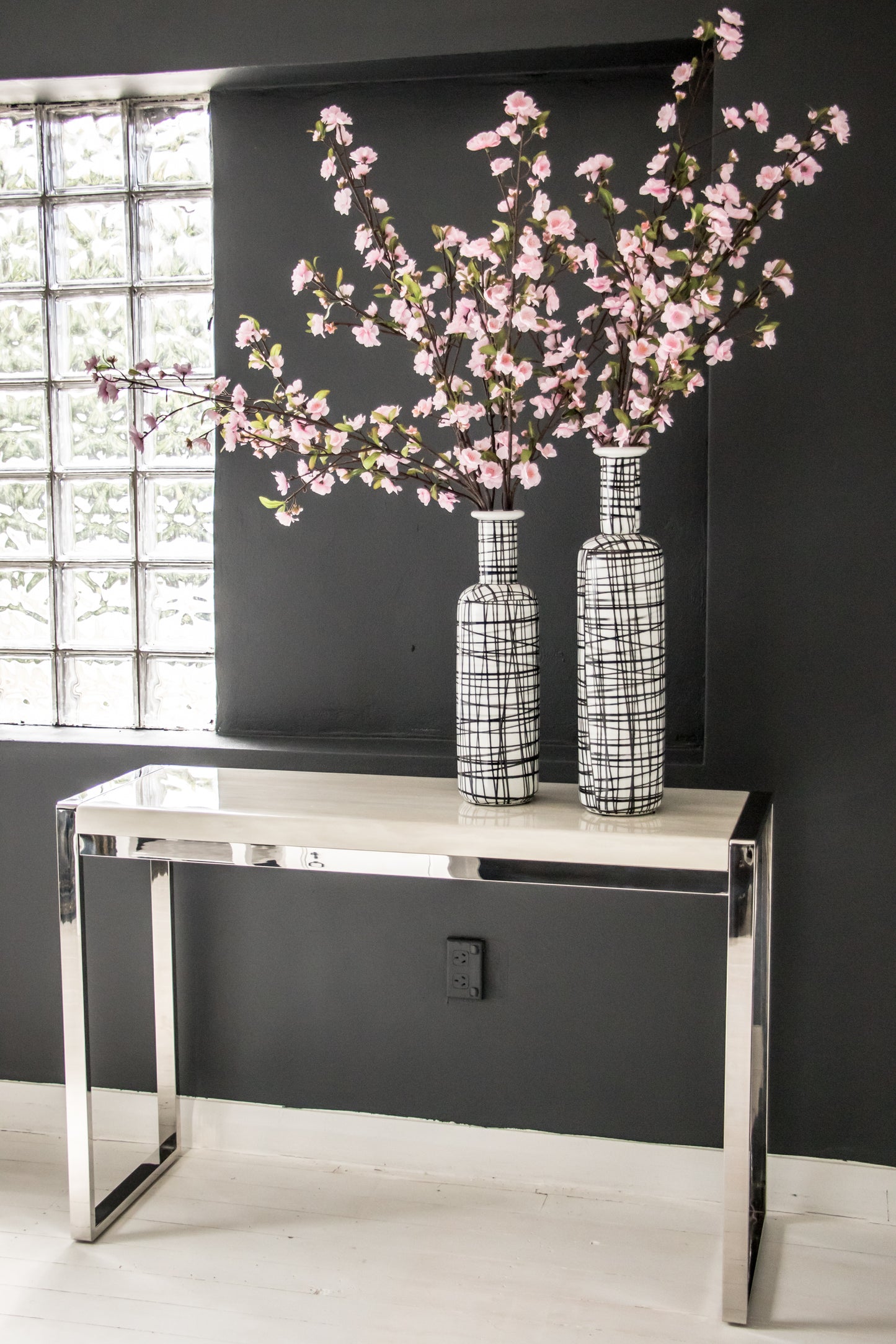 XX-Tall Hand painted Vase, Graphic black & white pattern